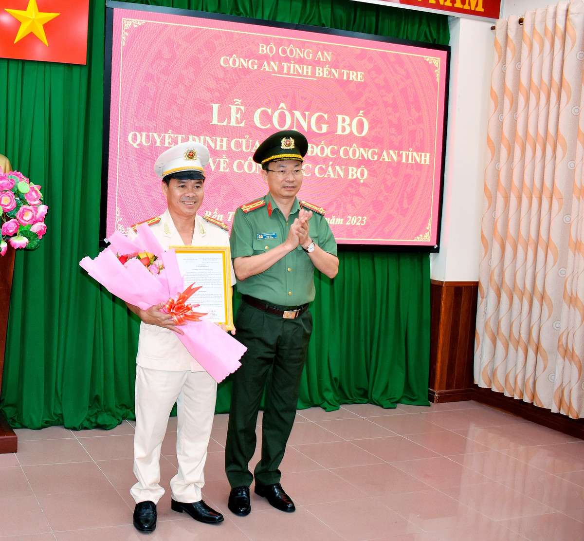 Dieu dong, bo nhiem nhan su Cong an cac tinh, thanh pho-Hinh-2