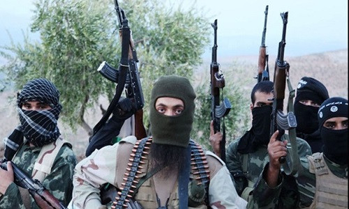 Các tay súng Jeish al-Fatah đã giết hại toàn bộ người dân làng Tayeba al-Imam. Ảnh: Alalam.