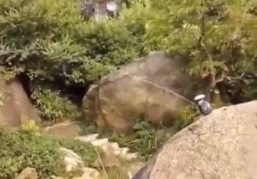 Kinh ngac bac thay Kung fu phi la bai “xe toac” lon bia-Hinh-6