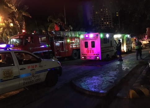 Những nạn nhân bị thương mau chóng được đưa tới bệnh viện. Ảnh: RT.