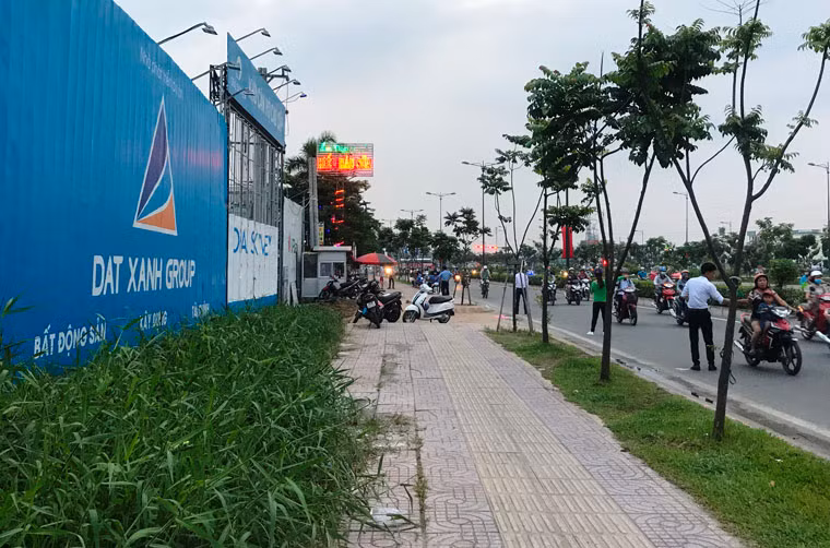 Một dự án khác do Đất Xanh làm chủ đầu tư trên đường Phạm Văn Đồng, phường Hiệp Bình Chánh, quận Thủ Đức.