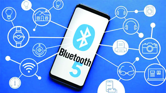 Bluetooth hoạt động trong băng tần 2.4 GHz, có thể kết nối từ 1-100 mét, truyền dữ liệu tốc độ vừa phải nhưng lại cực tiết kiệm pin và rẻ tiền.(Ảnh: Daily Excelsior)