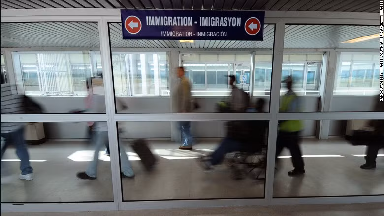 6. Sân bay quốc tế Toussaint Louverture (Port au Prince, Haiti): Thiếu ghế ngồi, đội ngũ nhân viên mặt đất thiếu trung thực là những phàn nàn mà nhiều hành khách dành cho sân bay này.