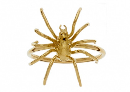 Chiếc nhẫn hình nhện vàng độc đáo cho cô nàng cá tính.