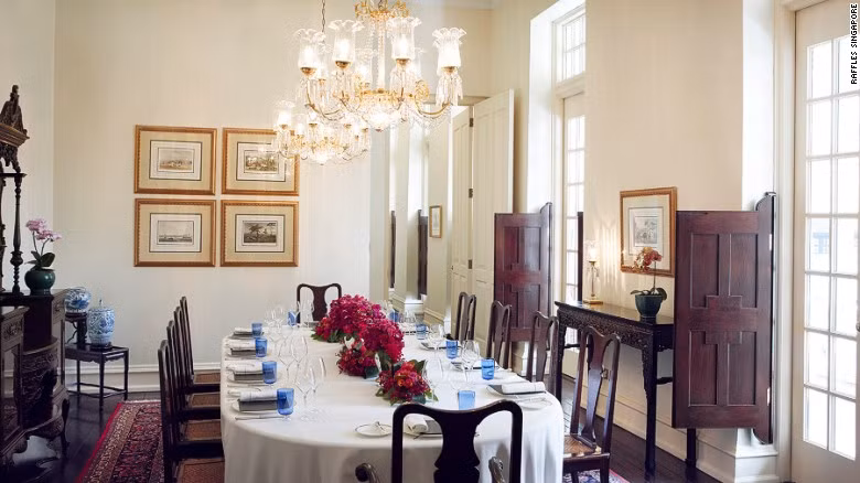 Được đánh giá rất cao về chất lượng dịch vụ cũng như nội thất khách sạn, thế nên không ít du khách, nhà kinh doanh sẵn sàng chi trả hơn 700 USD/đêm để nghỉ ngơi tại đây.