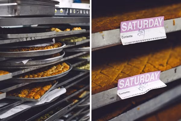 Xưởng bánh được mệnh danh là một "thiên đường ngọt ngào" với các loại bánh ngọt Ả Rập và bánh nướng. Tất cả các loại bánh này được nướng trong những phòng chuyên biệt nhằm đảm bảo sản phẩm luôn đạt chất lượng tốt nhất.