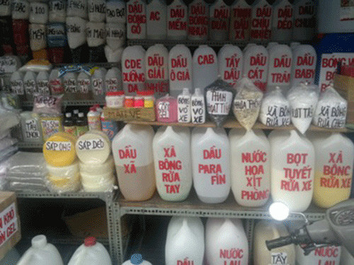 Chợ Kim Biên được hình thành từ những năm 60 trên đường Vạn Tường (Quận 5).