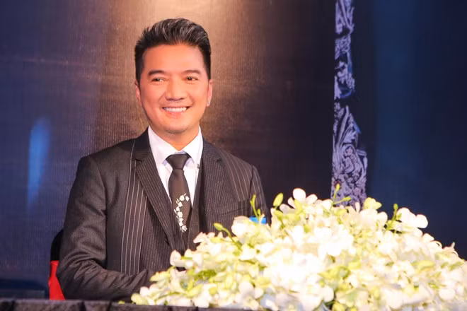 Ngôi sao châu Á là giải thưởng uy tính của Hàn Quốc trải qua 22 mùa giải. Trong mùa giải 23 này, lần đầu tiên sân chơi mở rộng phạm vi trao giải sang các nước trong khu vực, trong đó có Việt Nam.