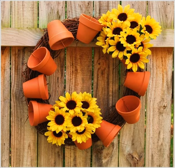 Chiếc vòng hoa trang trí đặc biệt.