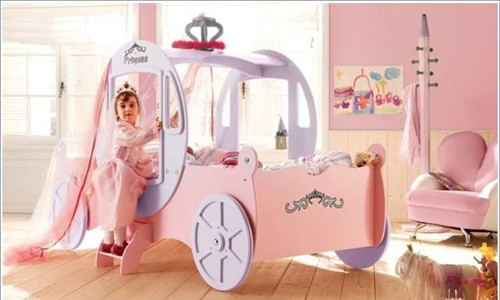 Chiếc giường ngủ cho công chúa bé nhỏ.