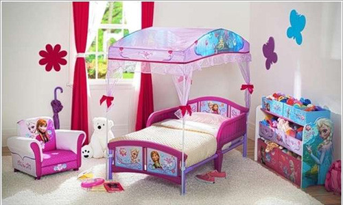Giường ngủ công chúa cho các bé gái.