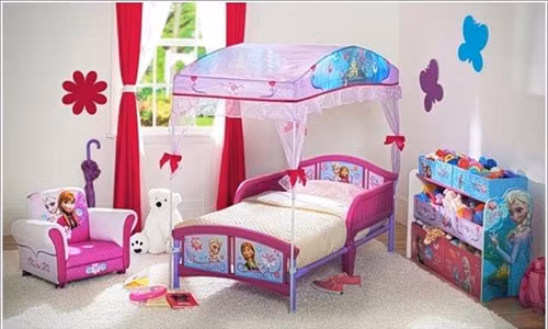 Giường ngủ công chúa cho các bé gái.