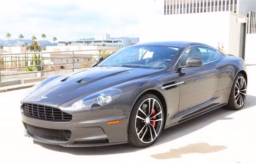 Hiện tại, Quang Thành đang quản lý một trong những công ty của gia đình.