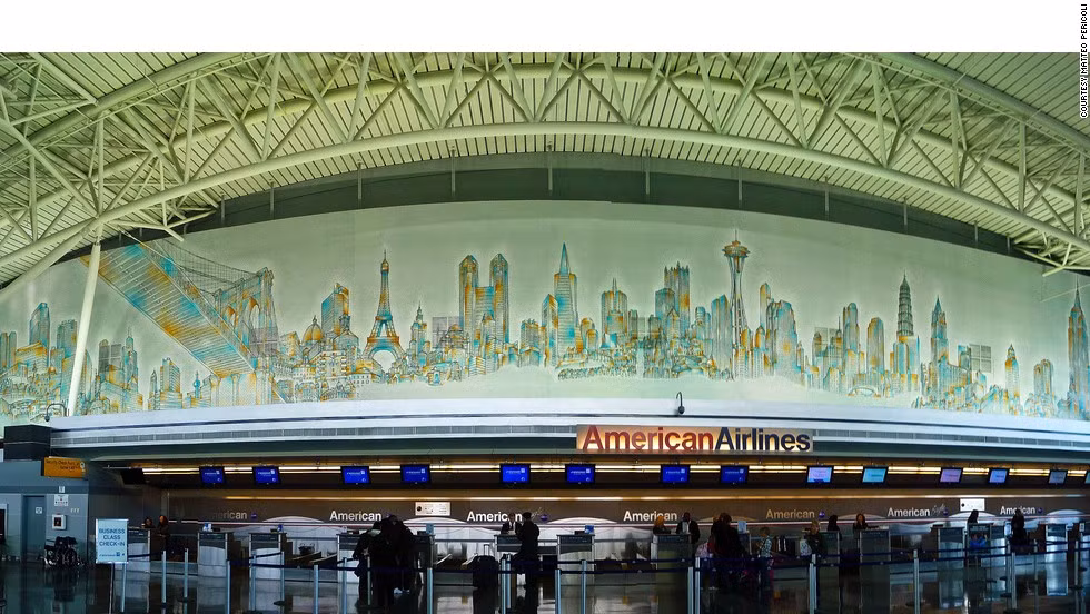 Trong sân bay JFK International còn có cả một bức tranh tường khổng lồ với hình ảnh những tòa nhà biểu tượng trên khắp thế giới.