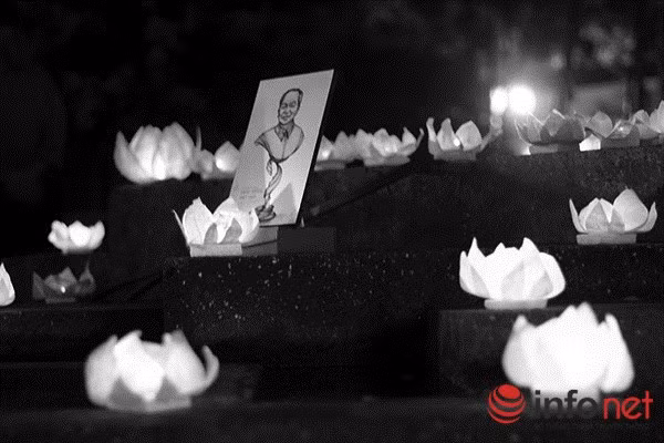 Ông là Đại tướng đầu tiên, Tổng Tư lệnh quân đội nhân dân Việt Nam, đồng thời là chỉ huy chính trong các chiến dịch Đông Dương đánh bại thực dân Pháp, chiến tranh Việt Nam chống Mỹ thống nhất đất nước và chiến tranh biên giới Việt - Trung.