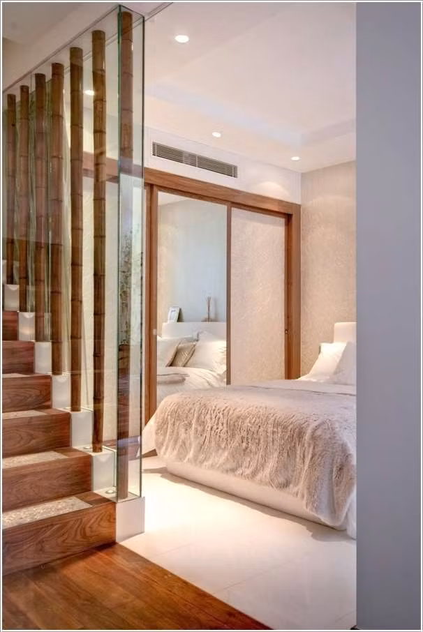 Tre trang trí lan can cầu thang.