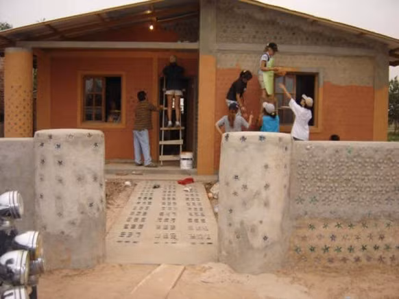 Công trình tốn ít vật liệu hơn và rất dễ dàng để xây dựng.