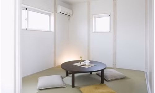 Sử dụng những món đồ nhỏ giúp không gian sinh hoạt thoải mái và rộng rãi hơn.