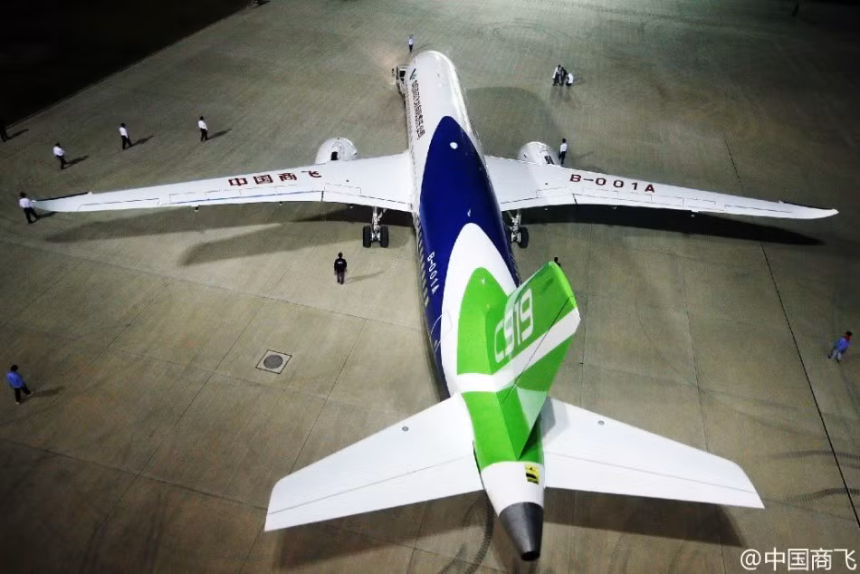 Họ cũng đang lên kế hoạch chế tạo máy bay thân rộng C929, hợp tác với United Aircraft (Nga).