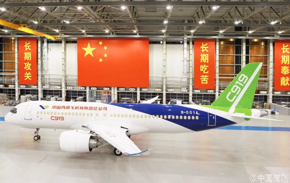 Với nhóm khách hàng nước ngoài, hãng bay City Airways của Thái Lan đã đặt tới 10 chiếc.