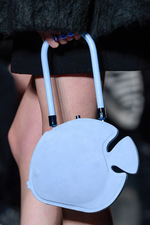 Túi cá dễ thương.