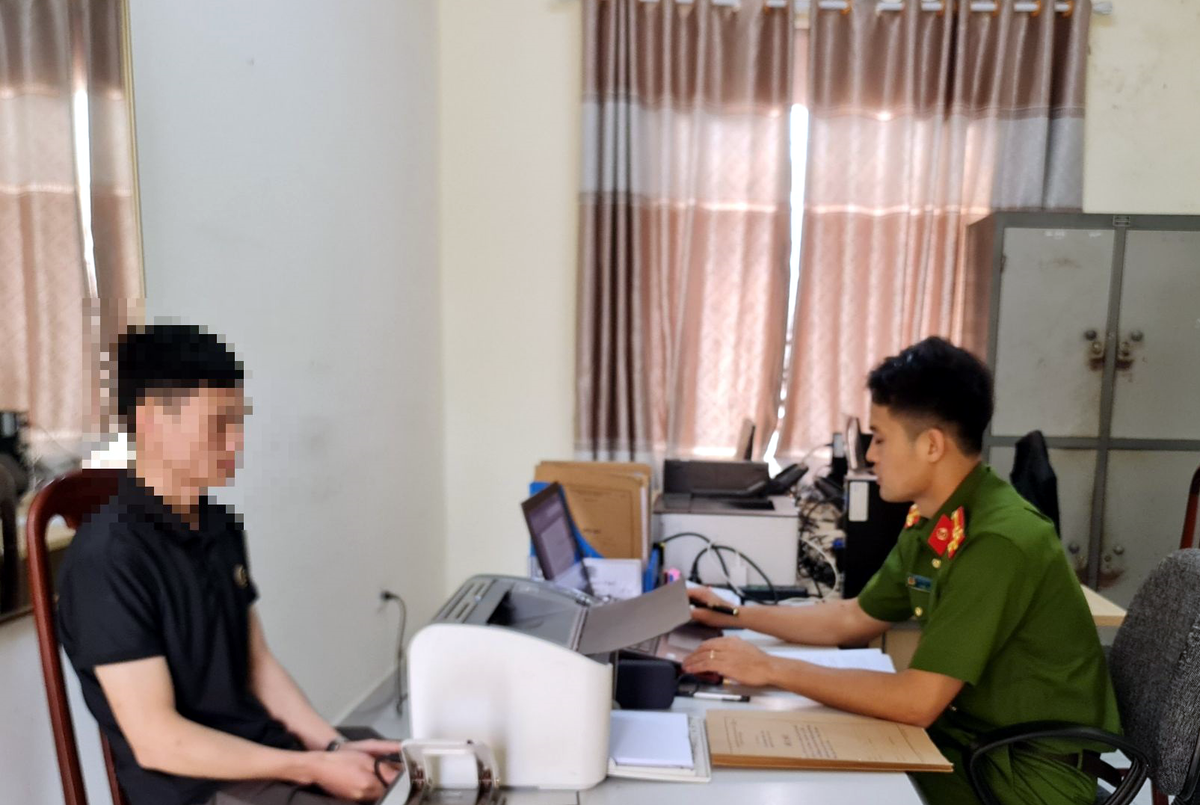 Nhận cầm cố 60 CCCD, người đàn ông bị xử phạt 20 triệu đồng Nhan cam co 60 CCCD, nguoi dan ong bi xu phat 20 trieu dong