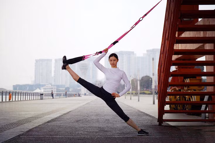 Sau khi những hình ảnh của Ryan được các trang mạng Trung Quốc đăng tải thì tên tuổi cô nàng lại càng được nhiều người biết đến và nhận được rất nhiều lời khen ngợi.