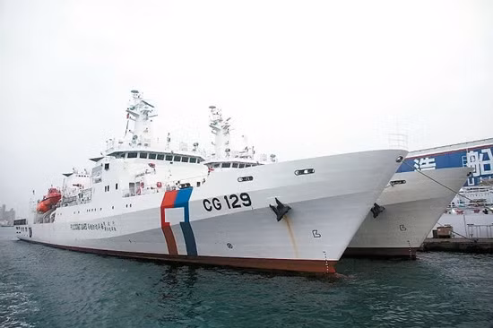 Dai Loan dieu tau tuan tra trai phep dao Ba Binh