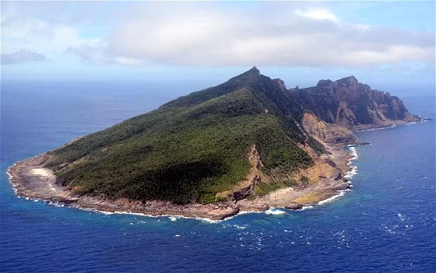 Trung Quoc xay can cu lon giam sat quan dao Senkaku/Dieu Ngu