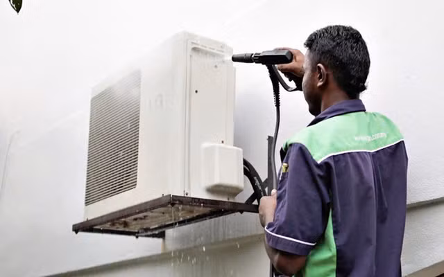 Khac phuc cuc nong may lanh keu to