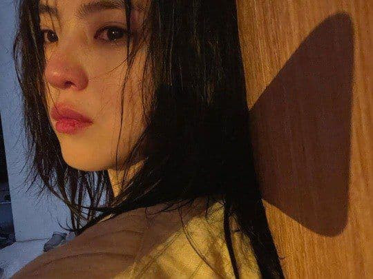 Chong duoi ra duong nhung bo chong noi mot cau khien toi roi nuoc mat