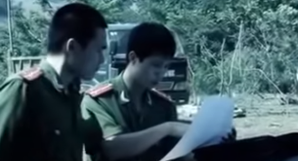 Nhận được tin báo, Công an tỉnh Sơn La chỉ đạo Phòng Cảnh sát điều tra tội phạm về trật tự xã hội và Công an huyện Yên Châu khẩn trương phối hợp với các cơ quan chức năng tiến hành khám nghiệm hiện trường, tổ chức truy tìm nạn nhân và làm rõ vụ án.