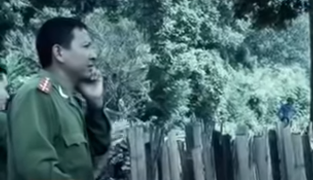 Theo hồ sơ vụ án, ngày 8/3/2013, Phòng Cảnh sát điều tra tội phạm về trật tự xã hội Công an tỉnh Sơn La nhận được điện báo cáo từ Công an huyện Yên Châu về sự mất tích của chị Lò Thị Chung trú tại ban Mơ Tươi, xã Lóng Phiêng, huyện Yên Châu.