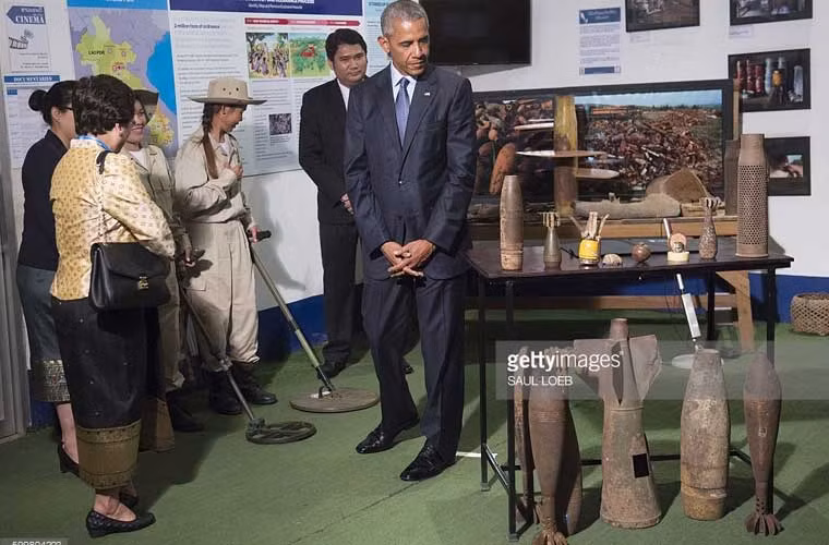 Trước đó, vào ngày 7/9, ông Obama đã tới thăm một trung tâm trợ giúp các nạn nhân bom mìn ở Viêng Chăn.