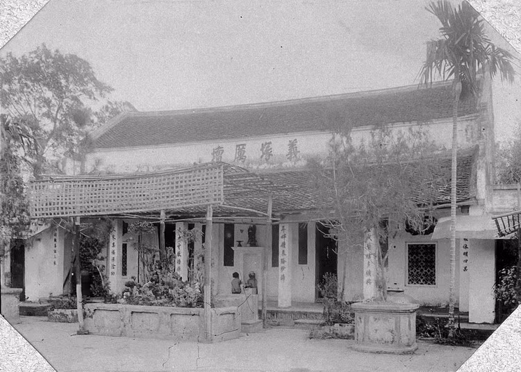 Ngôi chùa ở ấp Thái Hà.