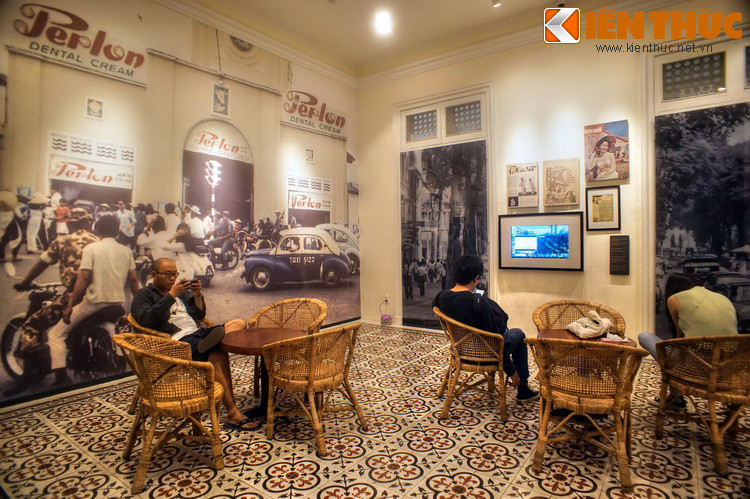 Cuộc trưng bày là kết quả ba năm nghiên cứu, thực hiện của Hội trường Thống Nhất với sự cố vấn từ các chuyên gia như: TS. Nguyễn Văn Huy, TS. Lê Thị Minh Lý (Hội đồng Di sản quốc gia), GS sử học người Mỹ Edward Miller.