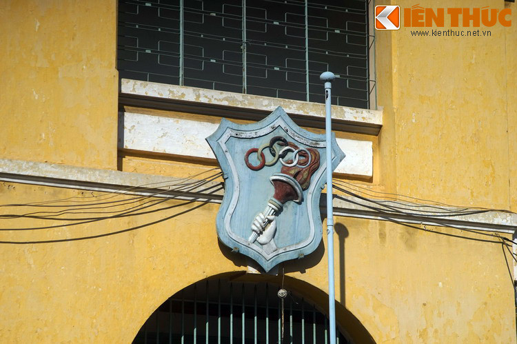 Vụ không kích khiến 6 sĩ quan cao cấp của quân đội Sài Gòn thiệt mạng tại chỗ và nhiều người khác bị thương. Đây được coi là sự cố bắn nhầm đồng minh nghiêm trọng nhất thời kỳ chiến tranh Việt Nam.