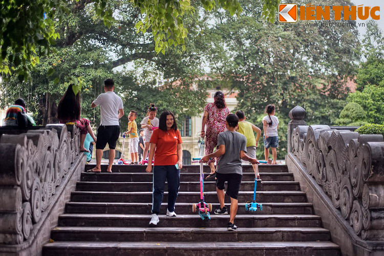 Một số hình ảnh khác về vườn hoa Lý Thái Tổ.