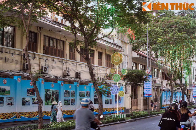 Hoạt động từ năm 1917, Sở Mật thám Nam Kỳ là một bốt cảnh sát và trại giam của chính quyền thực dân Pháp. Tên gọi “bốt Catinat” dựa theo tên con đường Catinat, tên cũ của đường Đồng Khởi.