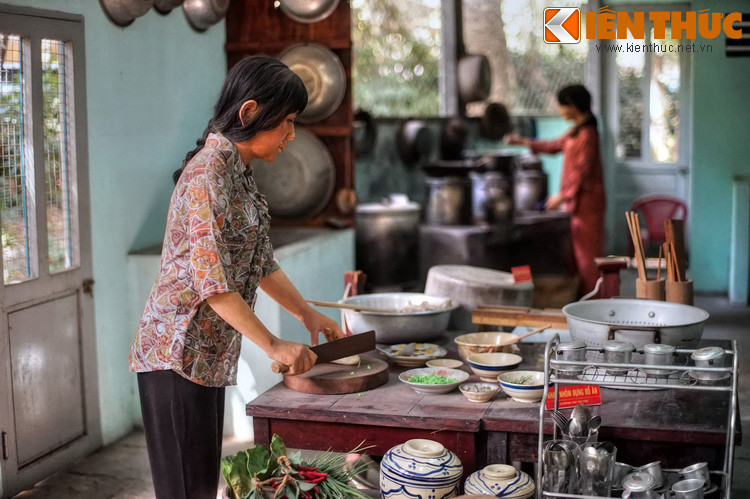 Với giá trị lịch sử to lớn của mình, quán Nhan Hương đã được công nhận là Di tích lịch sử cấp thành phố vào năm 2014.