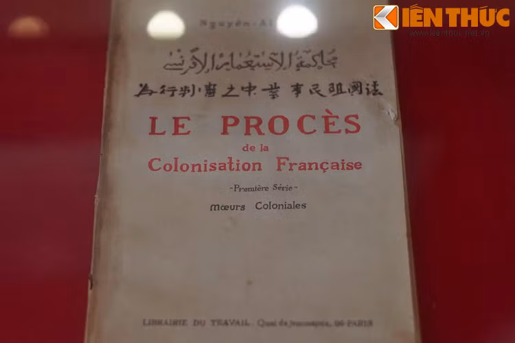 Sách "Bản án chế độ thực dân Pháp" của đồng chí Nguyễn Ái Quốc, xuất bản tại Paris, Pháp năm 1925.