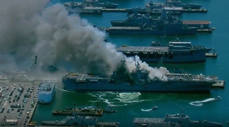 Còn theo Sở Cứu hỏa thành phố San Diego, một số thủy thủ đang được điều trị do đa chấn thương tại hiện trường. Trong khi đó, theo thông tin từ hải quân Mỹ, 11 thủy thủ đã được chuyển đến bệnh viện do các chấn thương nhỏ.