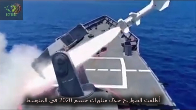 "Khác với một số cuộc tập trận chúng tôi từng thực hiện, trong Dec Decisive 2020 mọi tình huống đều diễn ra tương tự thực chiến và nó rất hữu ích cho kịch bản xảy ra xung đột tại Libya", kênh Al-Qahira w Al-Nas dẫn tuyên bố của Quân đội Ai Cập.