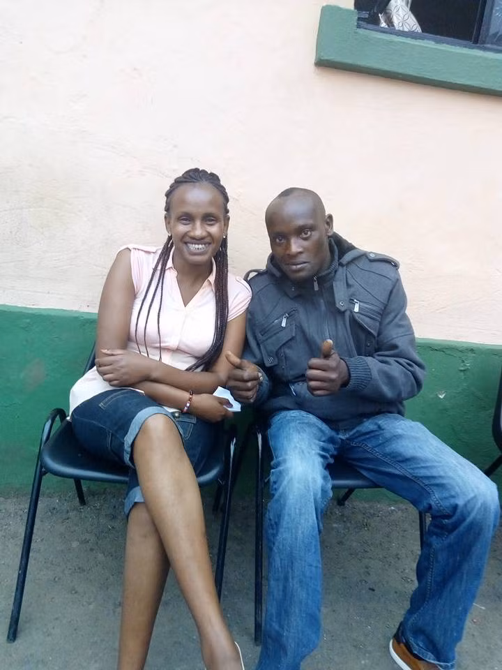 Gap lai ban thoi tho au nghien ngap, co gai lam dieu cam phuc-Hinh-4