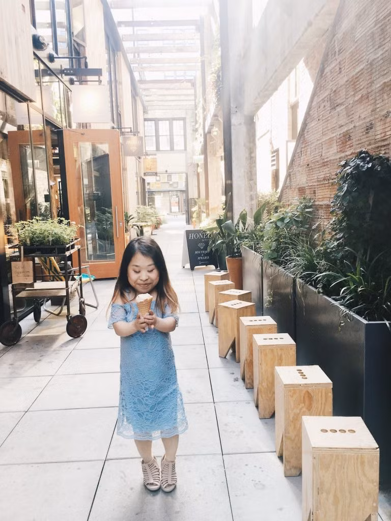 Chuyen la hom nay: Bi ky thi vi lun, nguoi phu nu lam dieu dang phuc-Hinh-2