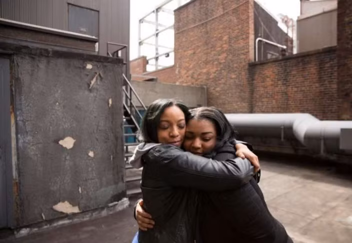 Con gai mat tich, me phat hien tren quang cao mai dam va ket am long-Hinh-3