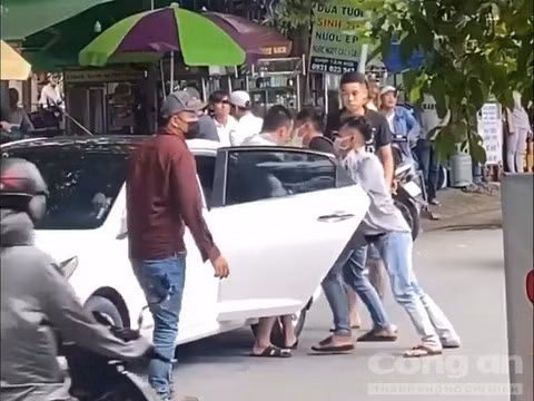 Video: Thanh nien bi 