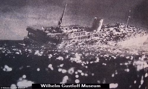 Tàu Wilhelm Gustloff khởi hành từ Gdynia và có khả năng chở khoảng 1.000 người.