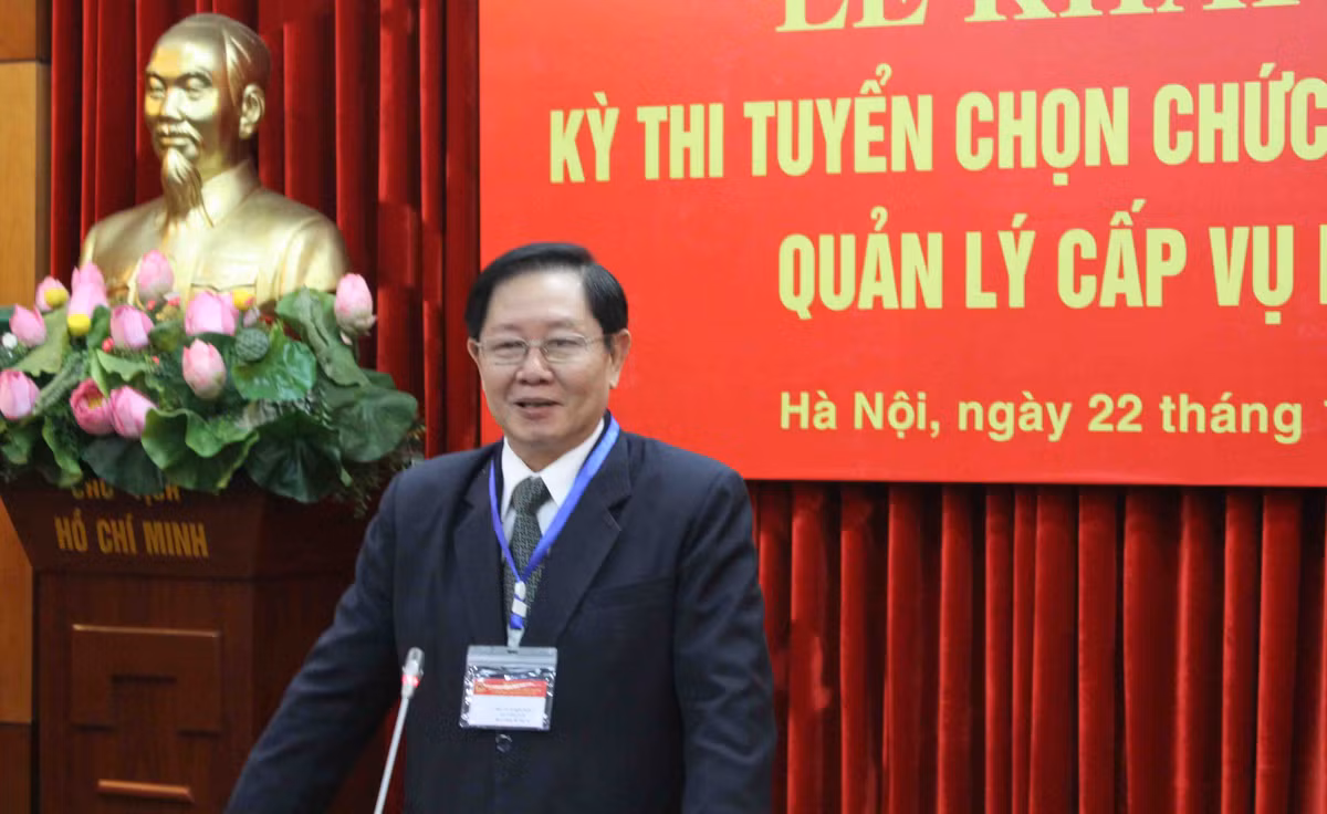 Bộ trưởng Nội vụ Lê Vĩnh Tân