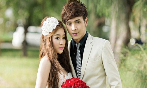 Đã "đường ai nấy đi", Hồ Quang Hiếu vẫn "nói xuôi", vợ cũ "nói ngược"?